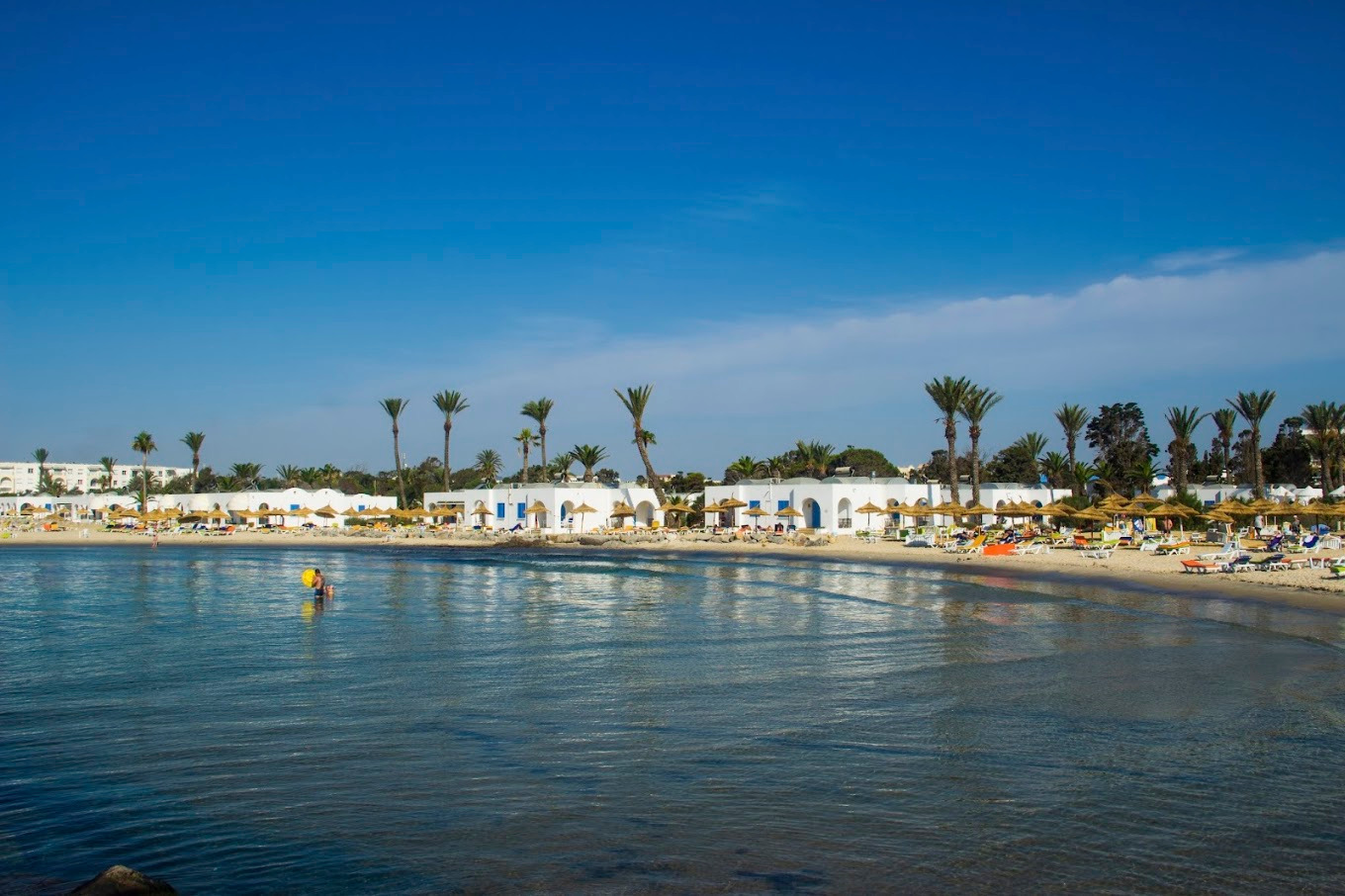 Spiaggia e mare del resort